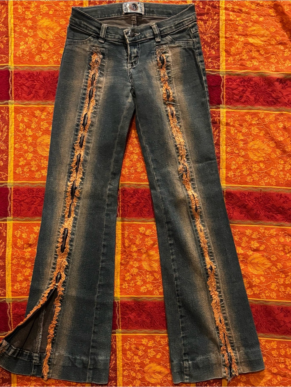 Vintage Brazilian y2k low rise jeans, front full length slit/zipper, blue/orange